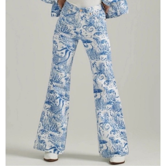 WRANGLER WOMEN'S HIGH RISE NAUTICAL PRINT WANDERER FLARE JEANS - Picture 3 of 11